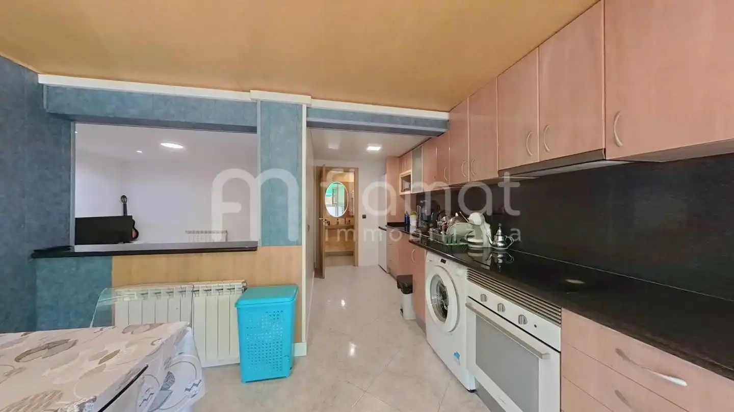 Cuina de Pis en venda en Tarragona amb Aire condicionat i Calefacció