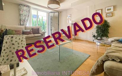 Living room of Single-family semi-detached for sale in Tudela  with Air Conditioner, Terrace and Balcony