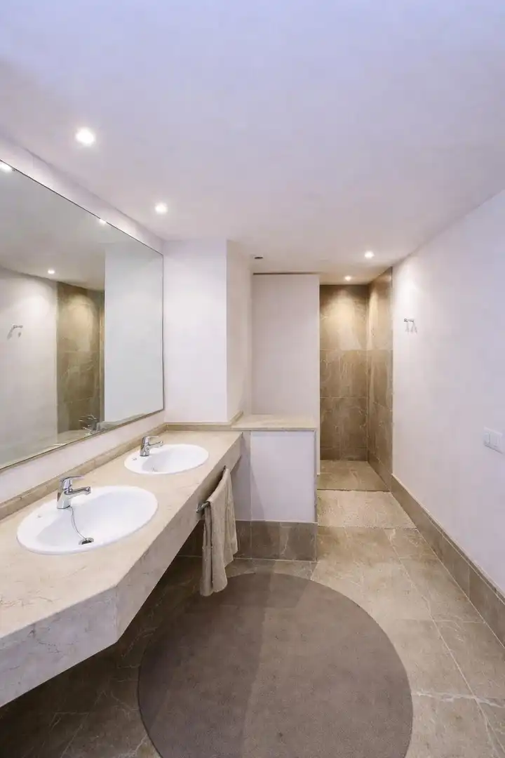 Bathroom of Attic for sale in Calvià  with Air Conditioner, Heating and Terrace