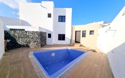 Swimming pool of House or chalet for sale in Teguise  with Terrace and Swimming Pool