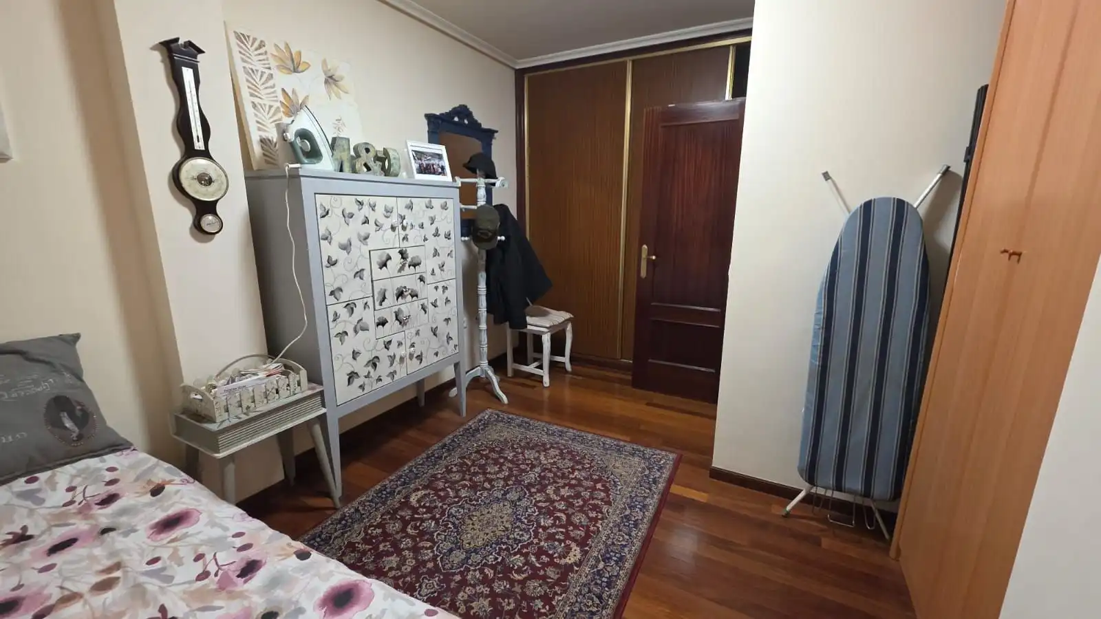 Dormitori de Casa o xalet en venda en Castro-Urdiales amb Calefacció, Jardí privat i Terrassa