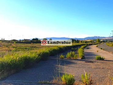 Terreno industrial en venta en Calle Balsa de Viana