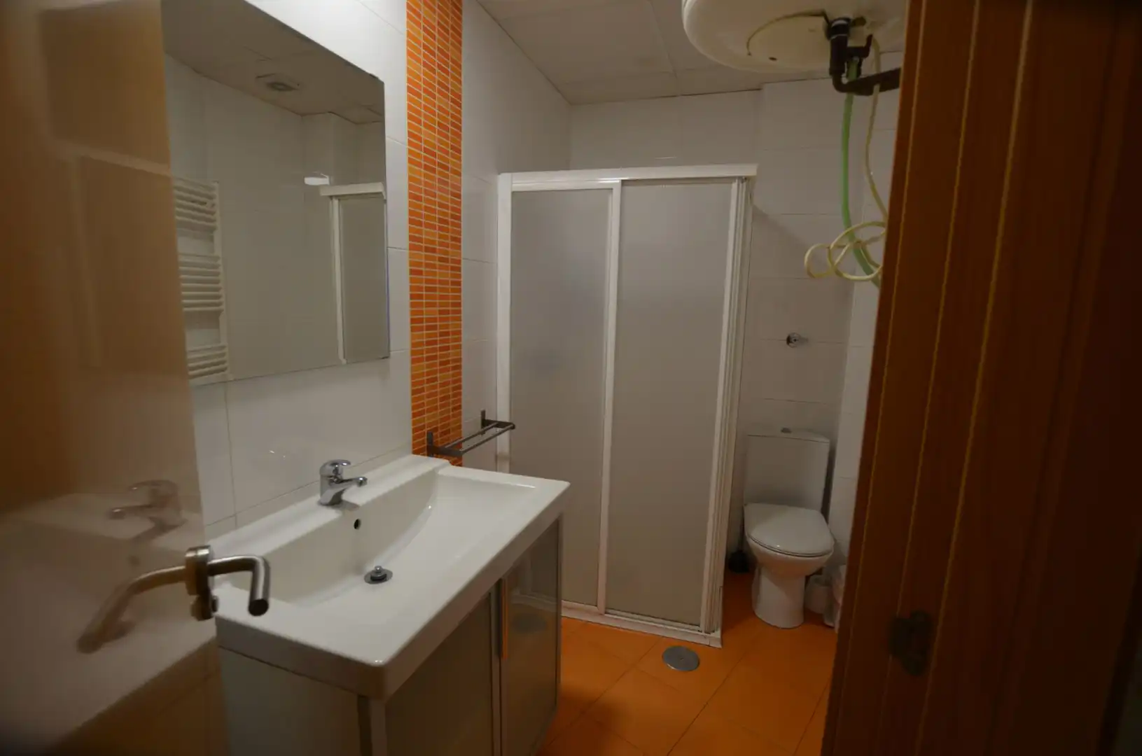 Bathroom of Flat for rent in Granada  with Heating, Furnished and Oven