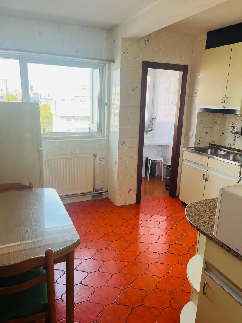 Kitchen of Flat for rent in A Coruña Capital   with Heating, Parquet flooring and Furnished