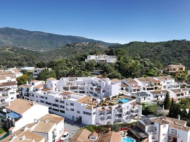 Apartamento con piscina en venta en Benahavís pueblo