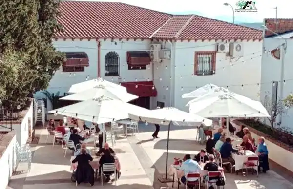Locale commerciale in vendita a Begíjar