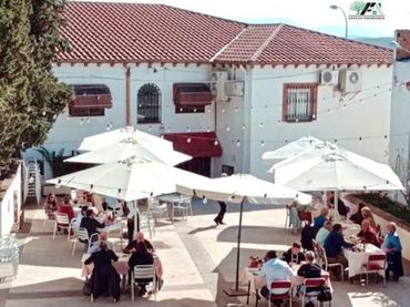 Locale commerciale in vendita a Begíjar