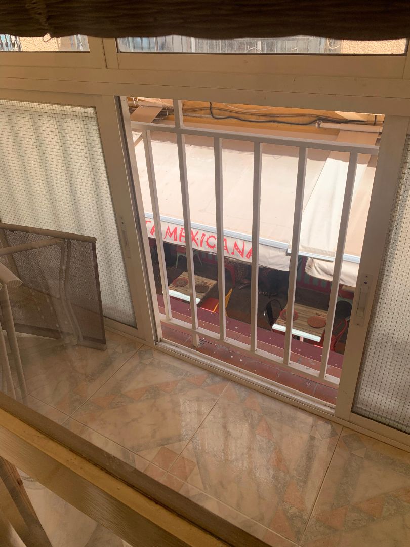 Terrassa de Apartament en venda en Fuengirola amb Terrassa, Moblat i Forn