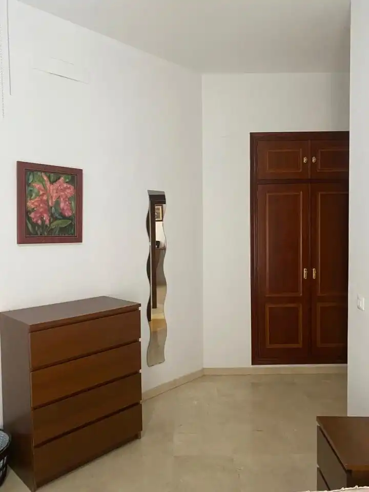 Planta baixa en venda en Dos Hermanas amb Aire condicionat i Moblat