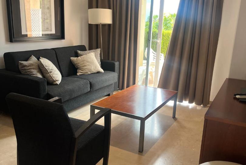 Foto 1 de Casa adosada de lloguer a Castillo Sohail - Myramar, Málaga