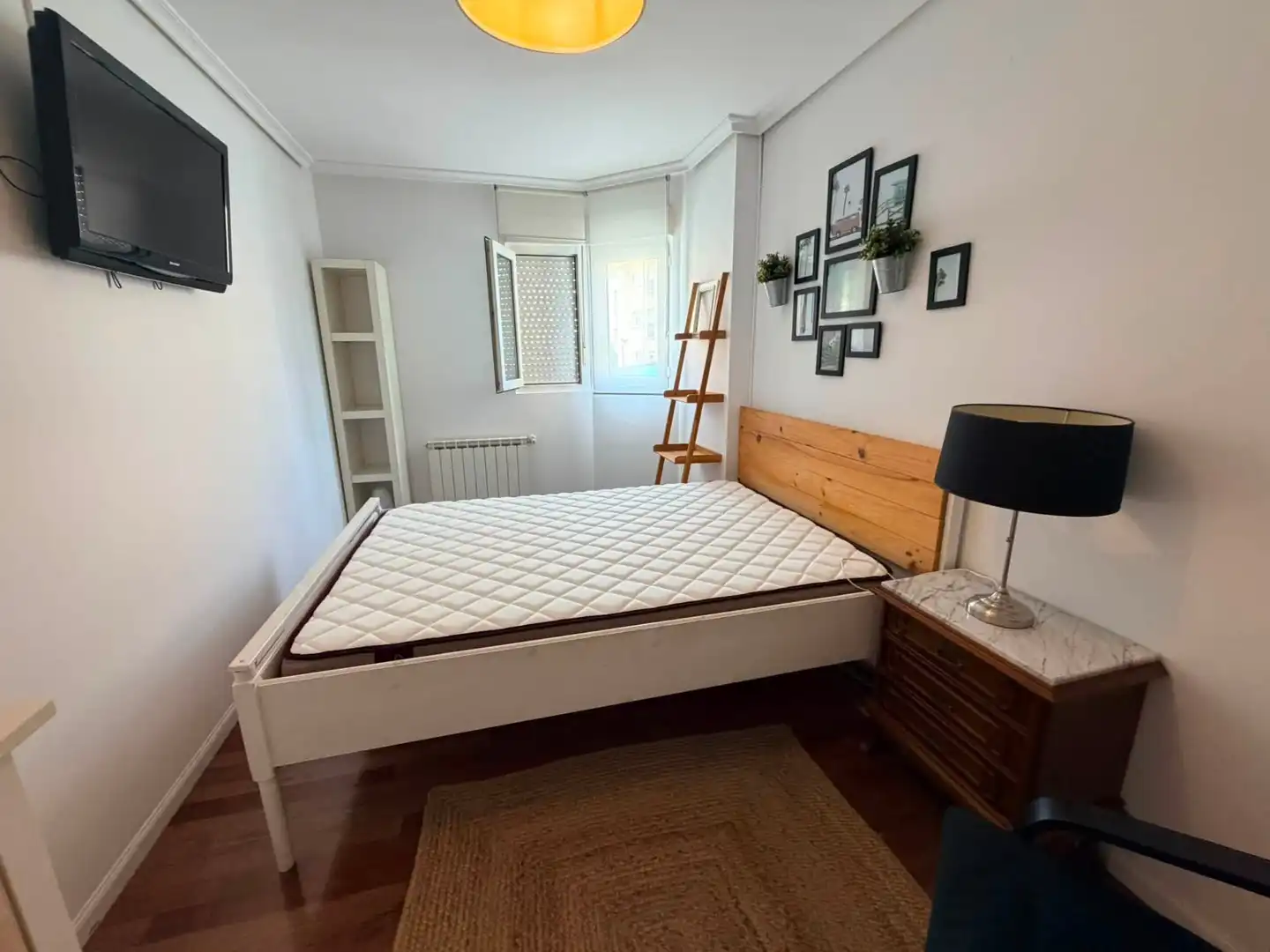 Wohnung zur Miete in Calle la Garoja, Cartes