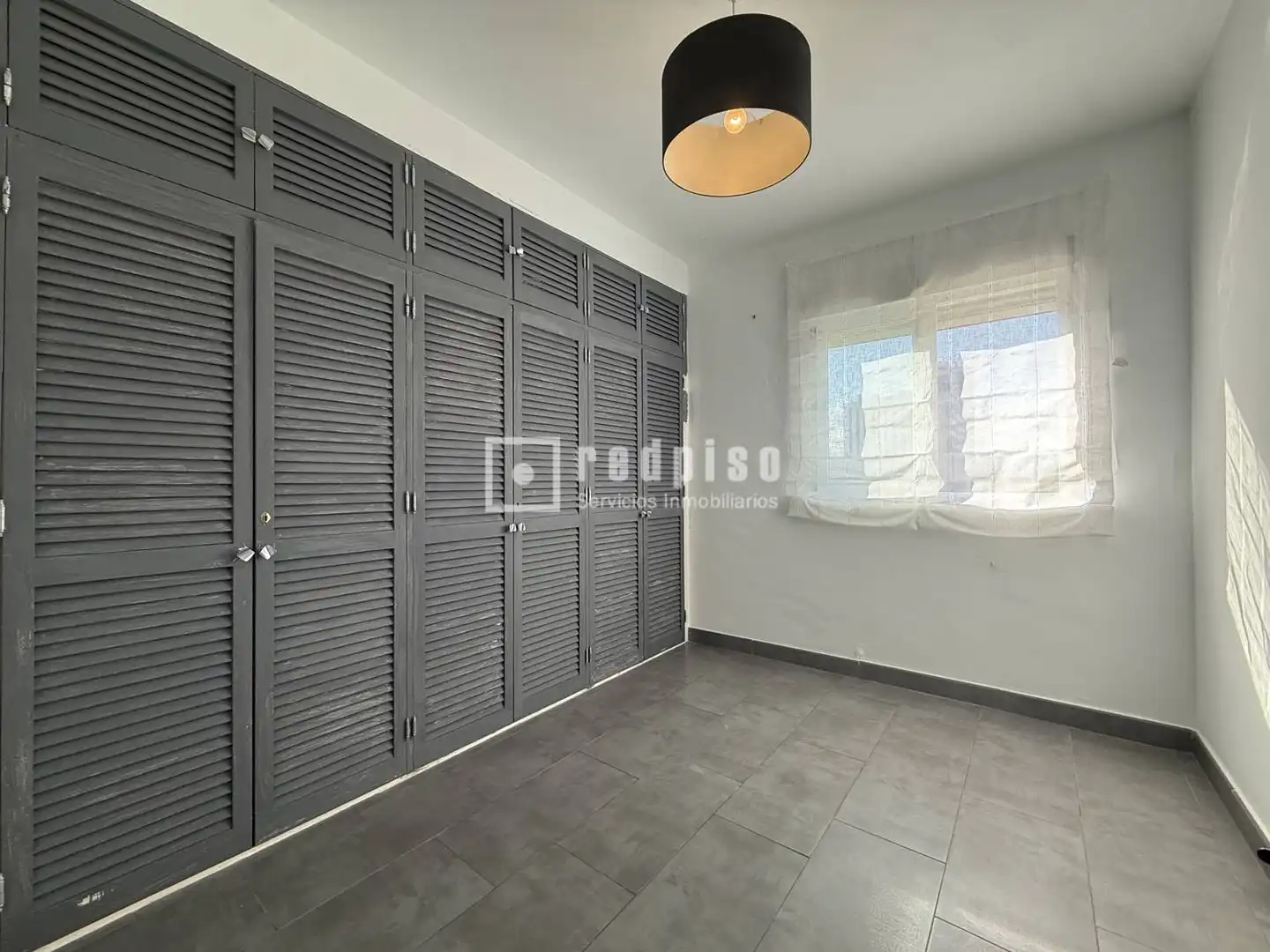 Habitación de Piso en venta en Málaga con Aire acondicionado y Amueblado