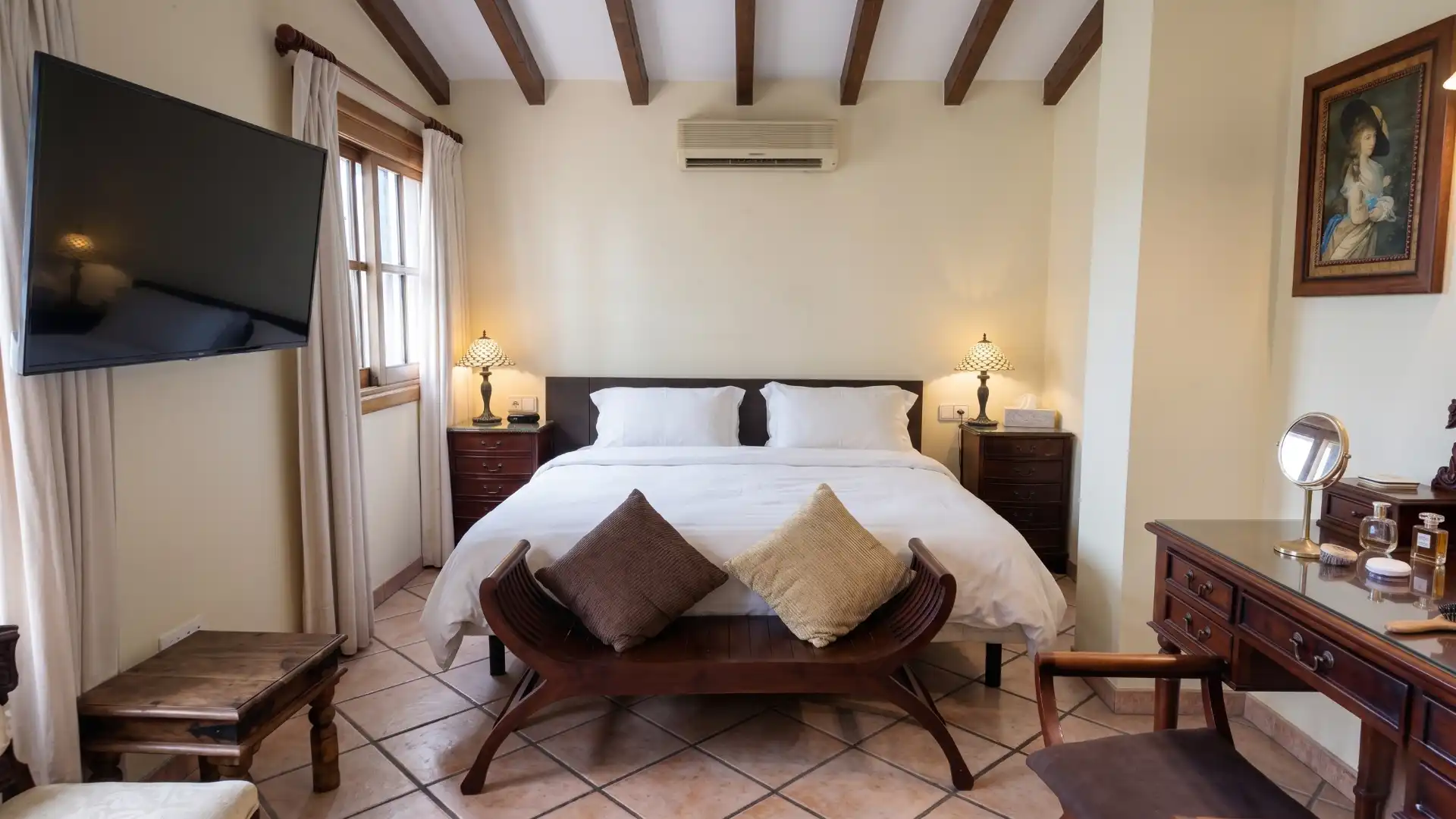 Habitación de Casa o chalet en venta en Estepona con Jardín privado y Terraza