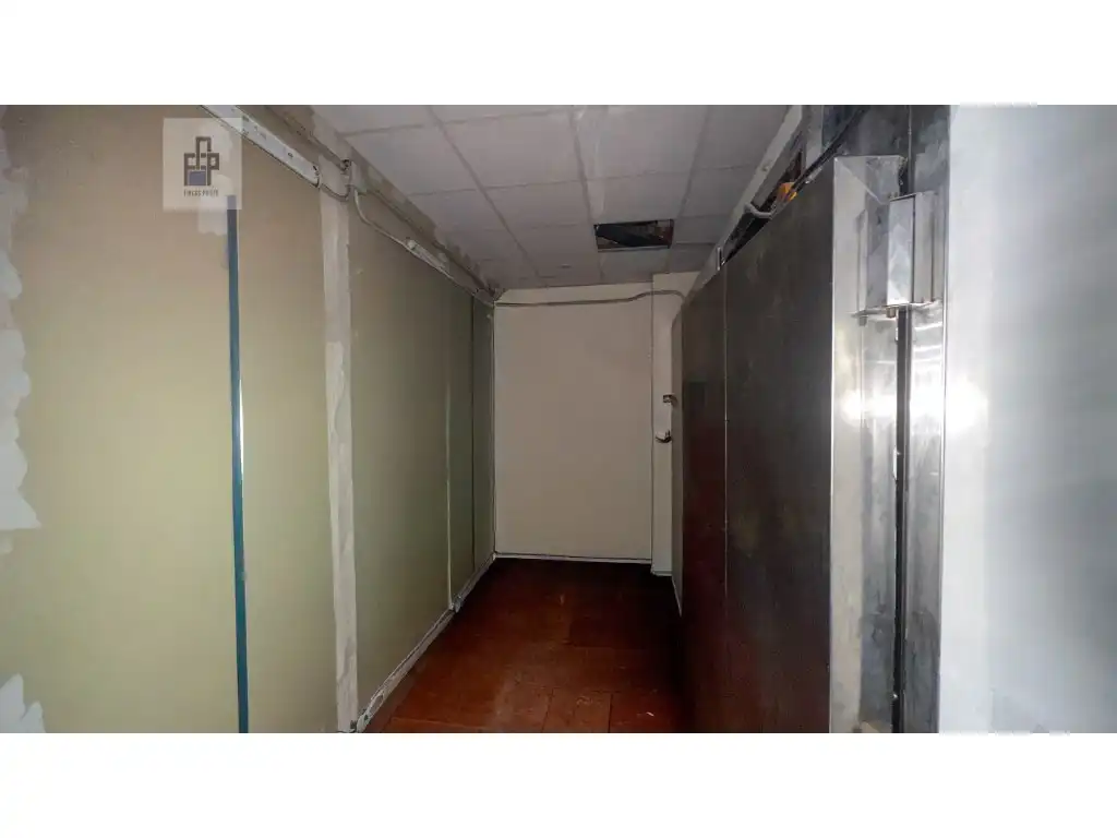 Local de lloguer en Sant Boi de Llobregat