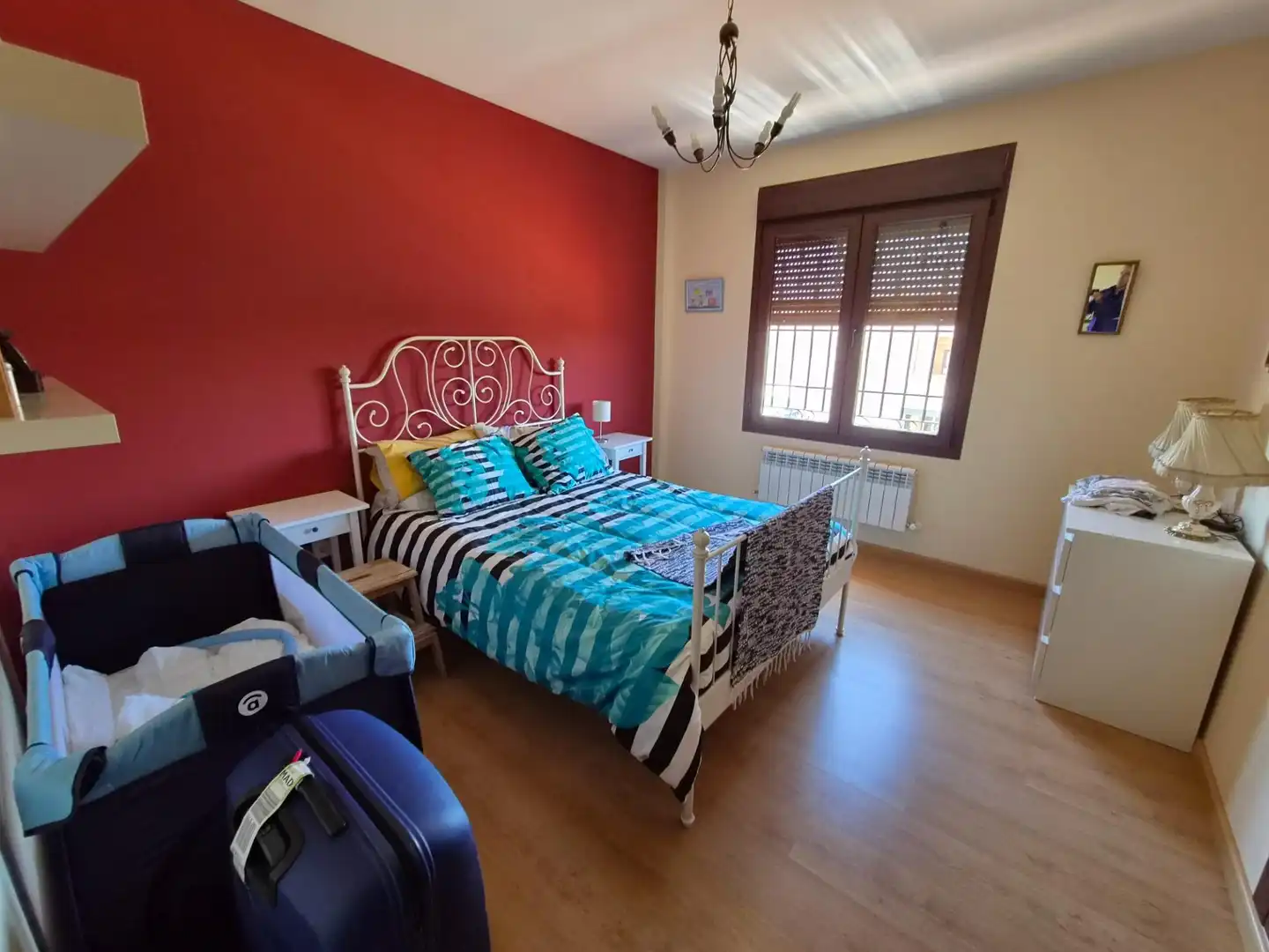 Habitación de Casa o chalet en venta en Ciudad Real con Aire acondicionado, Calefacción y Jardín privado