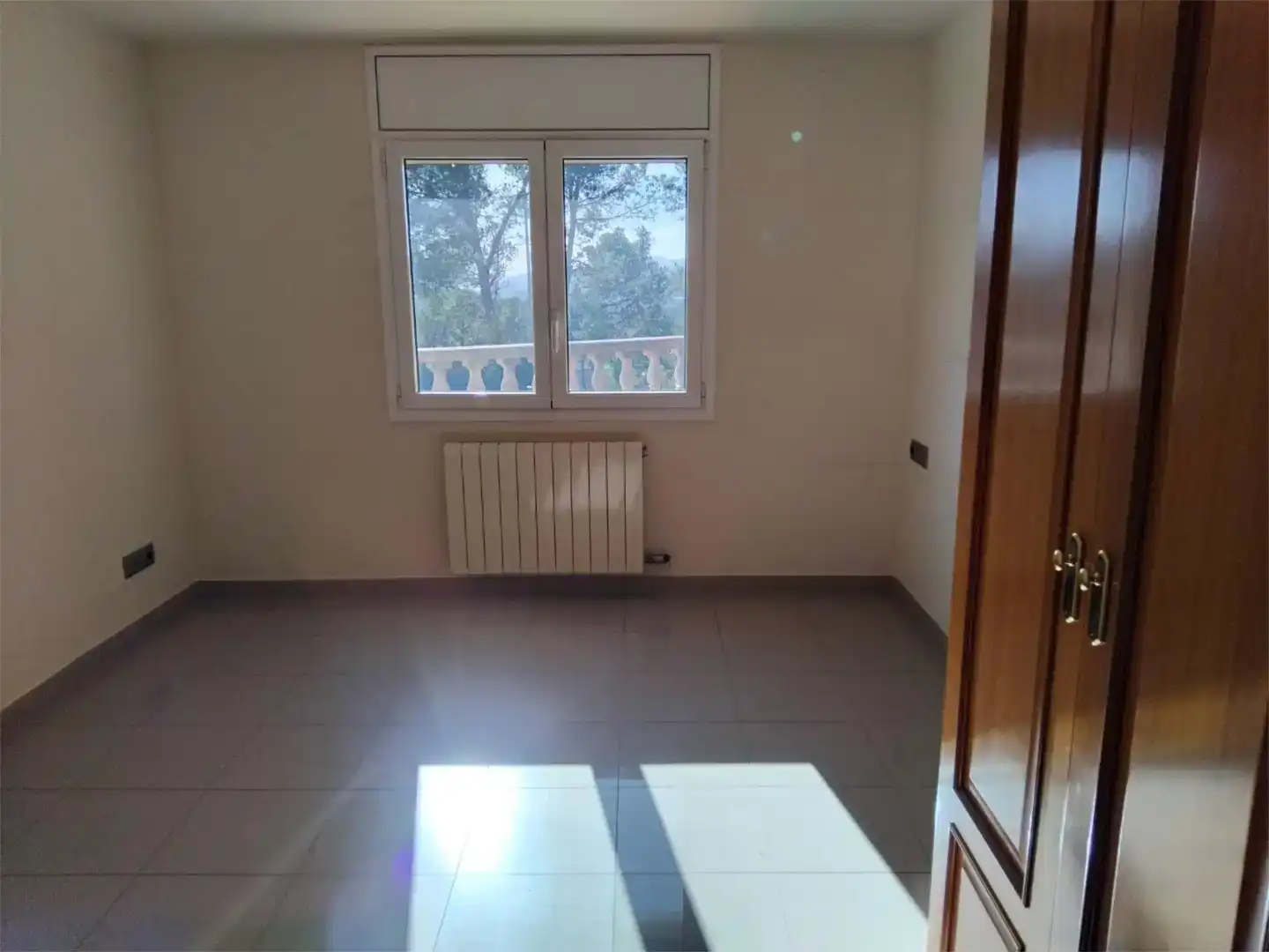 Dormitori de Casa o xalet en venda en Òdena amb Aire condicionat, Piscina i Balcó