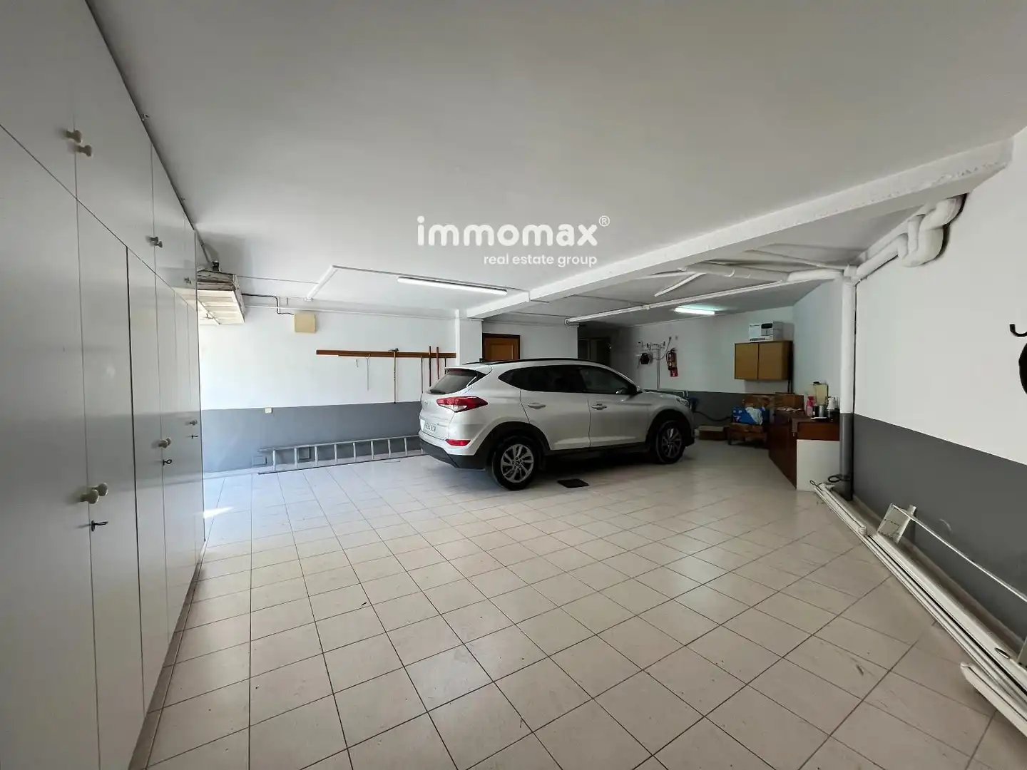 Casa adosada en venta en Vilanova i la Geltrú con Calefacción, Jardín privado y Terraza