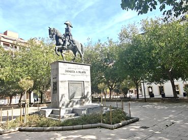 Pis amb ascensor en venda a Plaza de José María Forqué