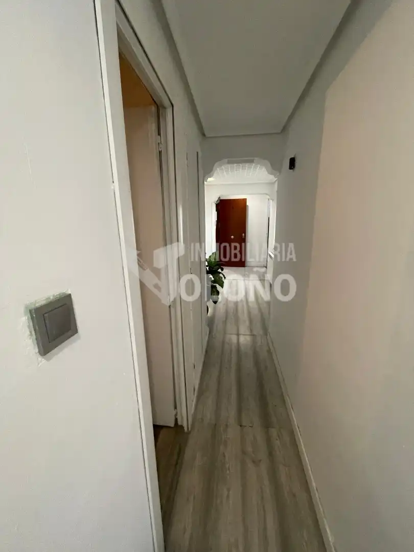 Pis en venda en Haro amb Calefacció, Parquet i Moblat