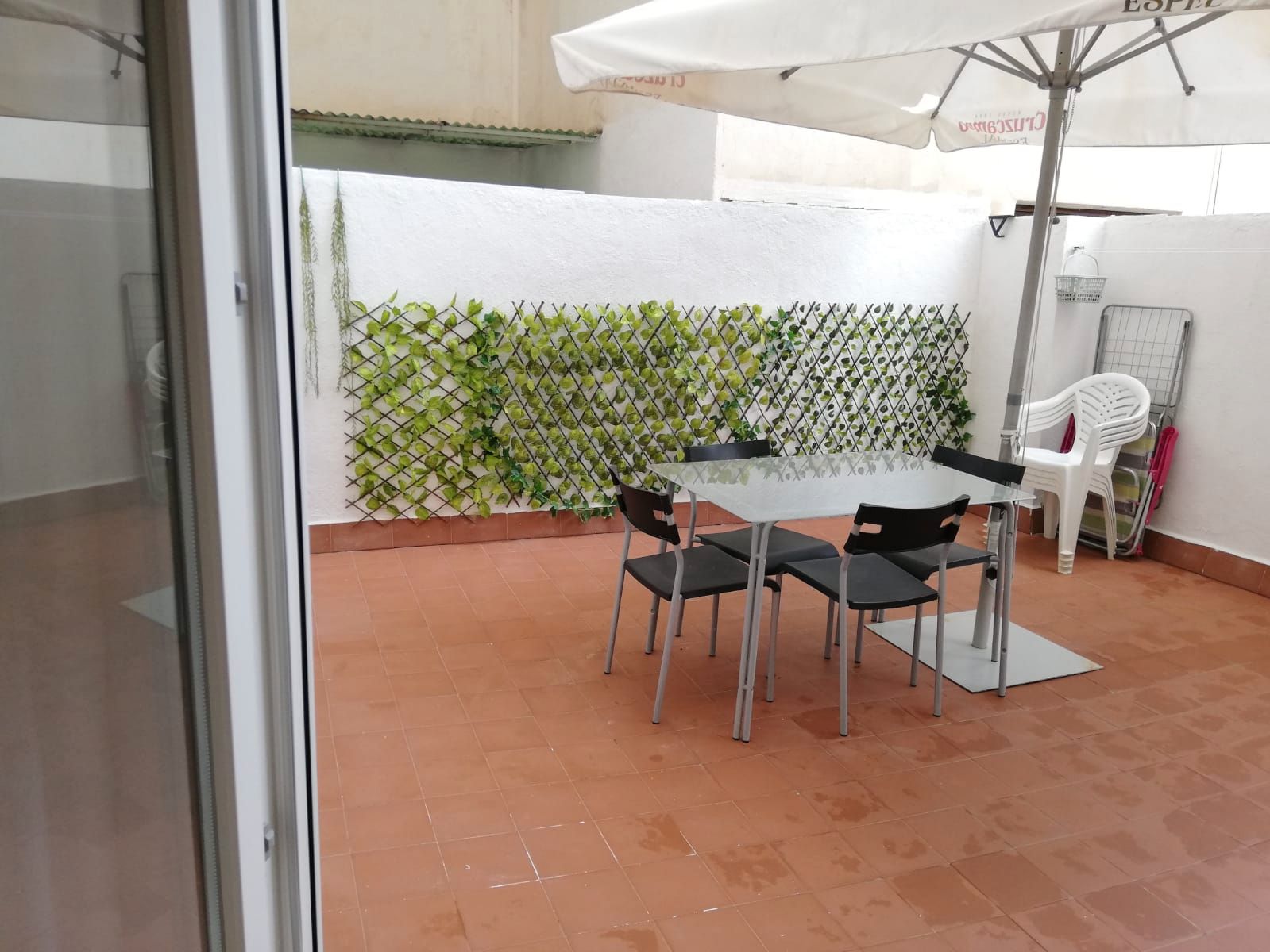 Terrassa de Pis de lloguer en  Granada Capital amb Aire condicionat, Calefacció i Moblat