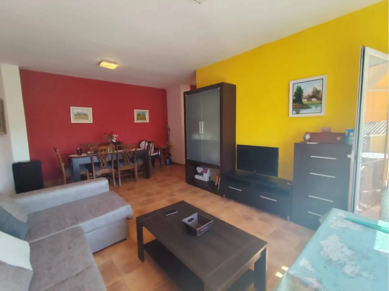 Sala d'estar de Casa adosada en venda en Almuñécar amb Jardí privat i Terrassa