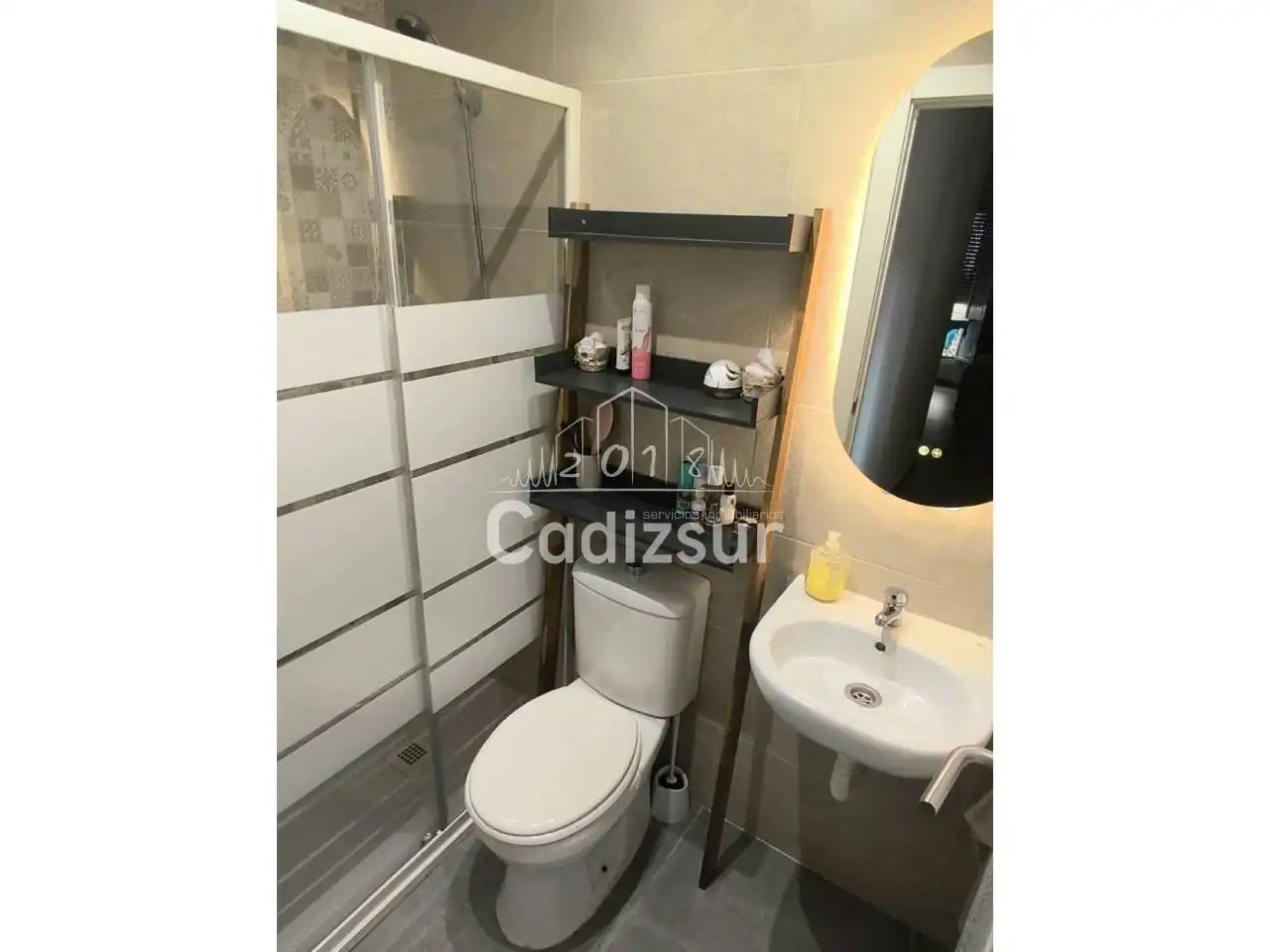Bany de Apartament en venda en Cádiz amb Moblat i Balcó
