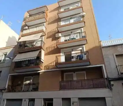 Piso con terraza en venta en HERMANOS GONZALVEZ SELVA 100