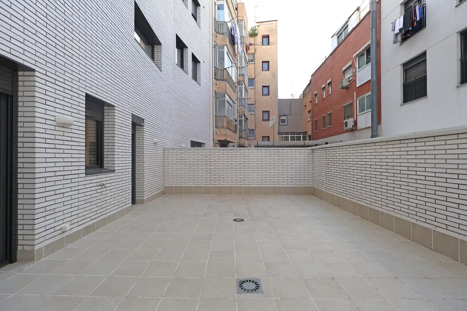 Terrasse von Erdgeschoss zum Verkauf in L'Hospitalet de Llobregat mit Terrasse und Abstellraum