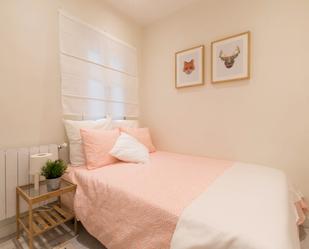 Bedroom of Flat to rent in  Madrid Capital  with Air Conditioner, Furnished and Oven