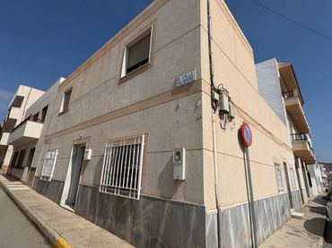 Casa en venda a Calle Palangre 6