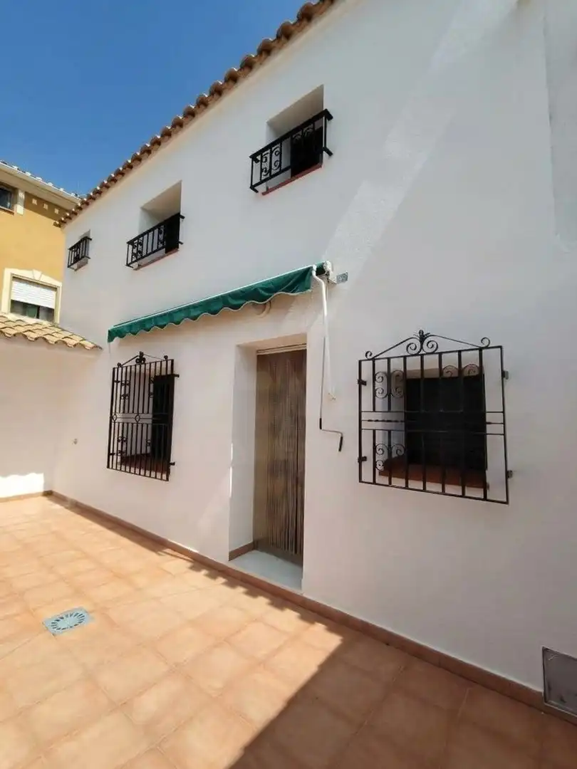 Exterior view of Flat for sale in Pedanías Norte