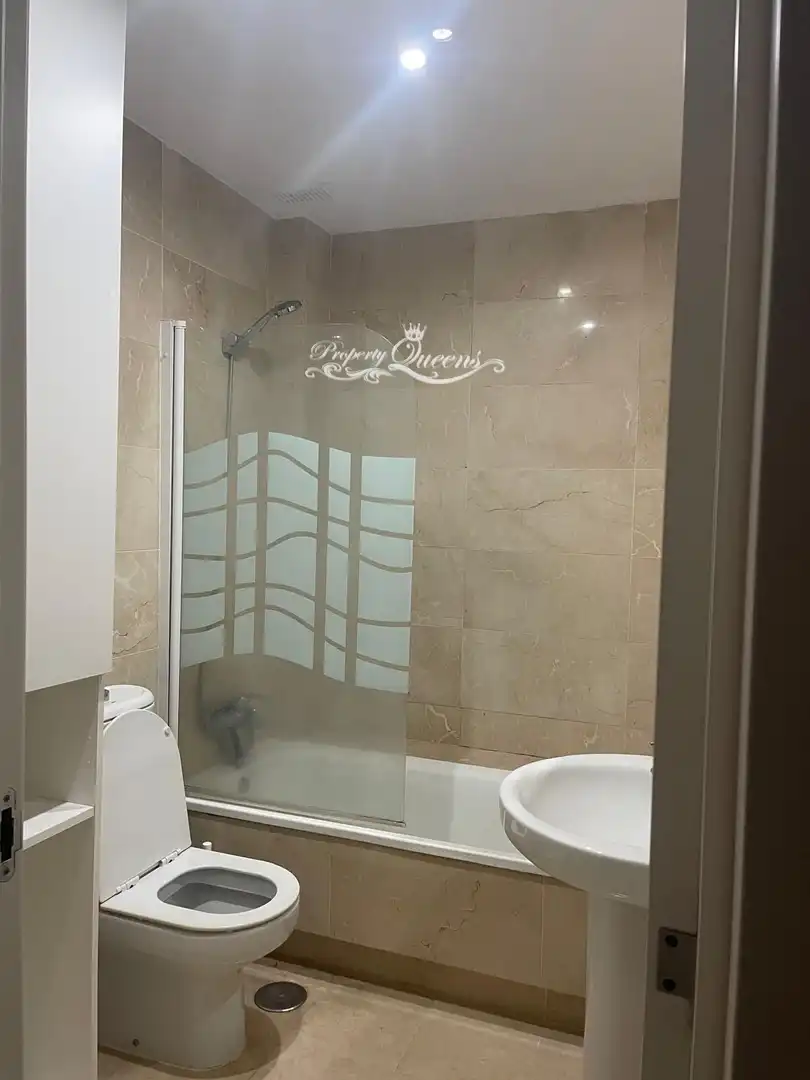 Bathroom of Flat for rent in Mijas Golf