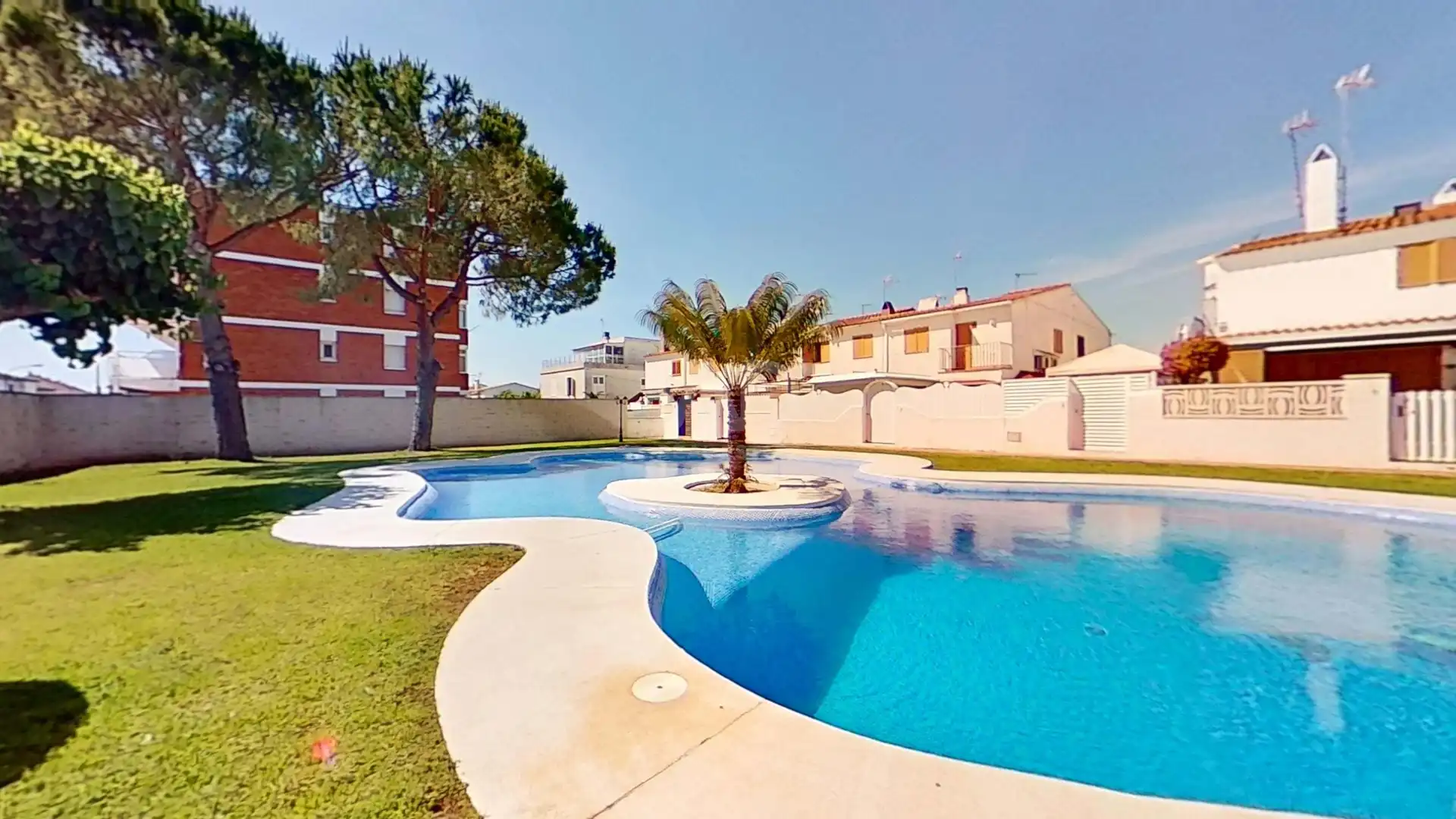 Swimming pool of Detached homes for sale in Creixell  with Air Conditioner, Terrace and Swimming Pool