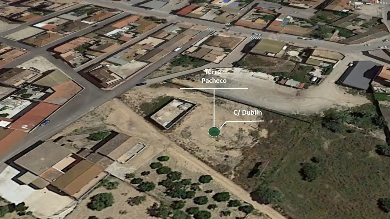 Lands and plots for sale in C/ Dublín, imagen 7
