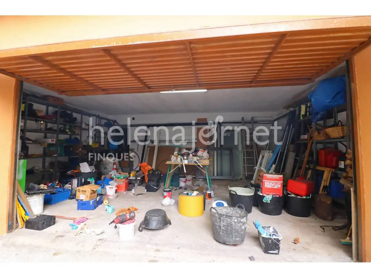 Casa adosada en venta en Sant Feliu de Guíxols con Calefacción, Terraza y Alarma