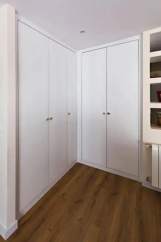 Bedroom of Flat for rent in Valencia  with Air Conditioner and Balcony