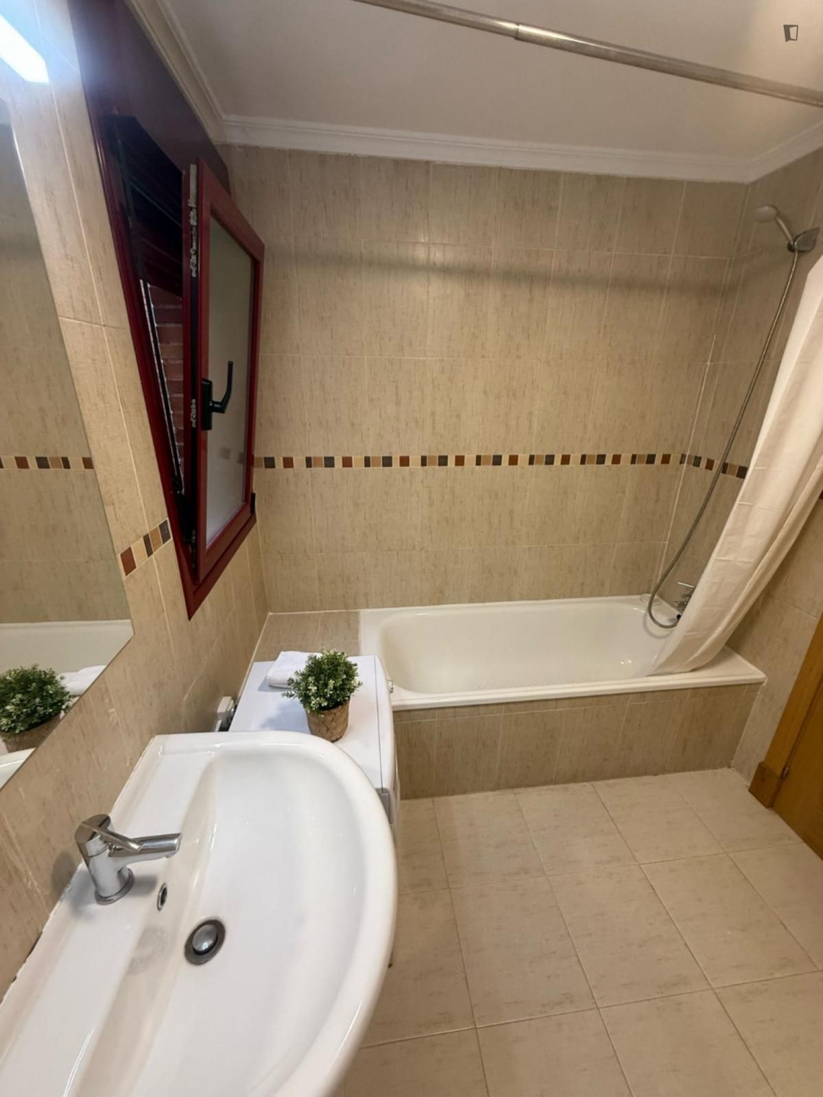 Study to rent in El Quiñón