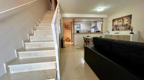Foto 4 de Casa adosada en venta en Carrer Tomovi, Banyeres del Penedès, Tarragona