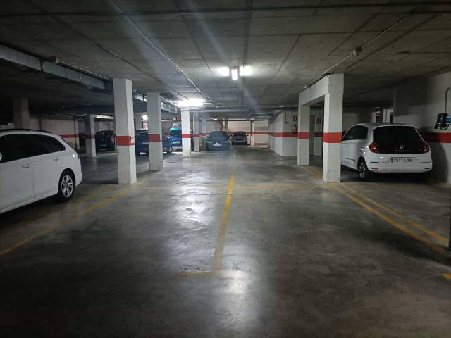 Garaje en Venta en Colores -  Entreparques