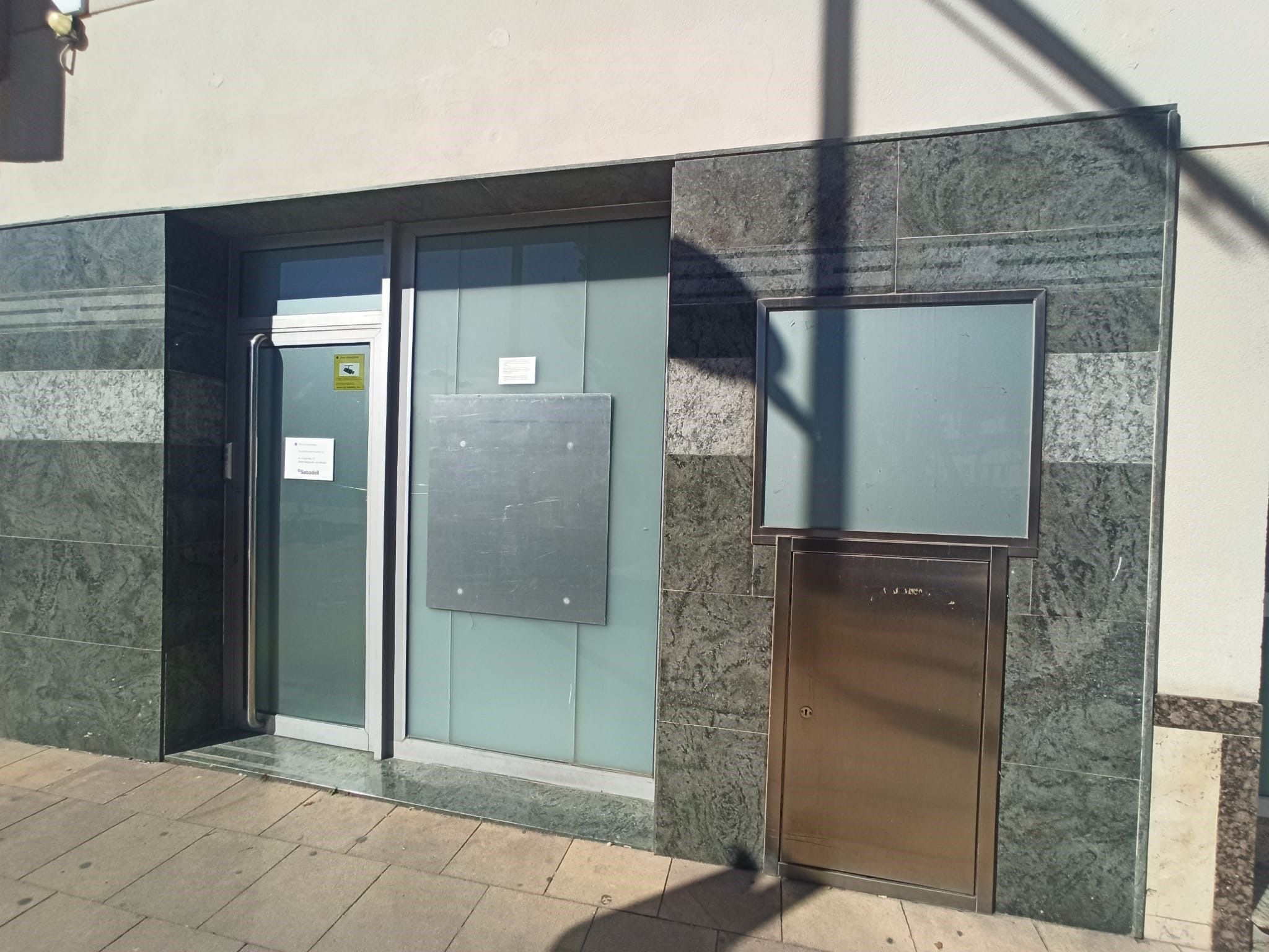 Local en venda en Santa Margarida I Els Monjos