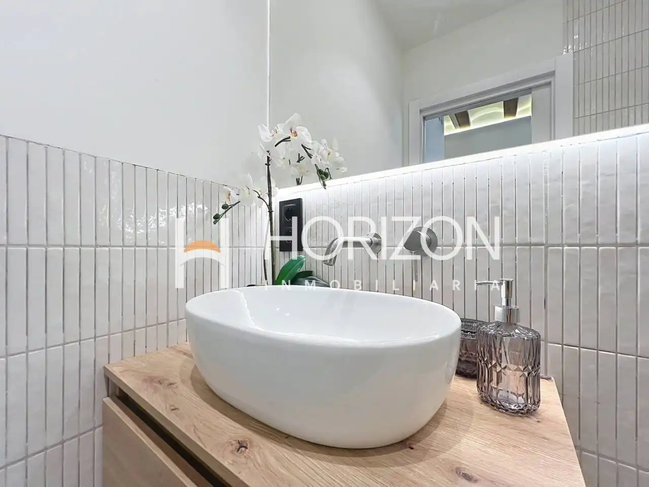Badezimmer von Wohnung zum Verkauf in Barcelona mit Klimaanlage, Heizung und Möbliert