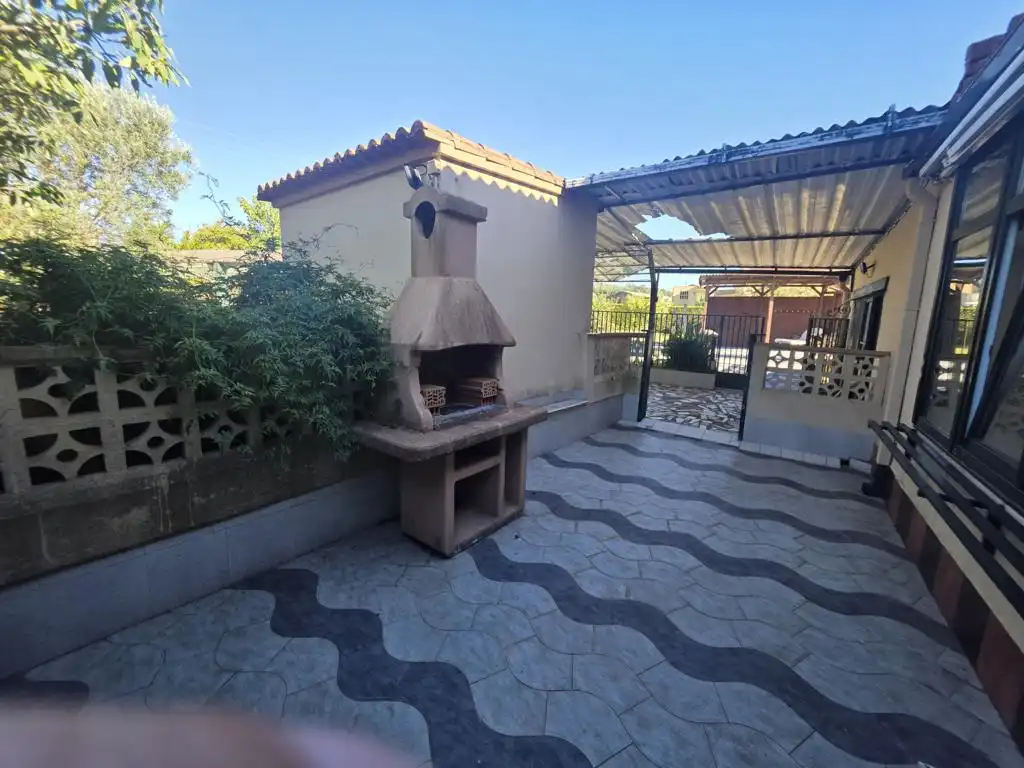 Terrace of Houses for sale in Boiro  with Heating, Private garden and Parquet flooring