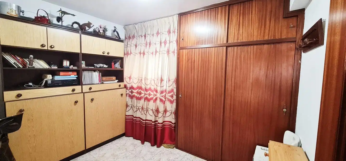 Habitación de Piso en venta en Almería