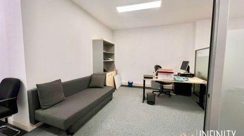 Photo 3 of Office for rent in Deustuko Zubia, Abandoibarra - Guggenheim, Bilbao