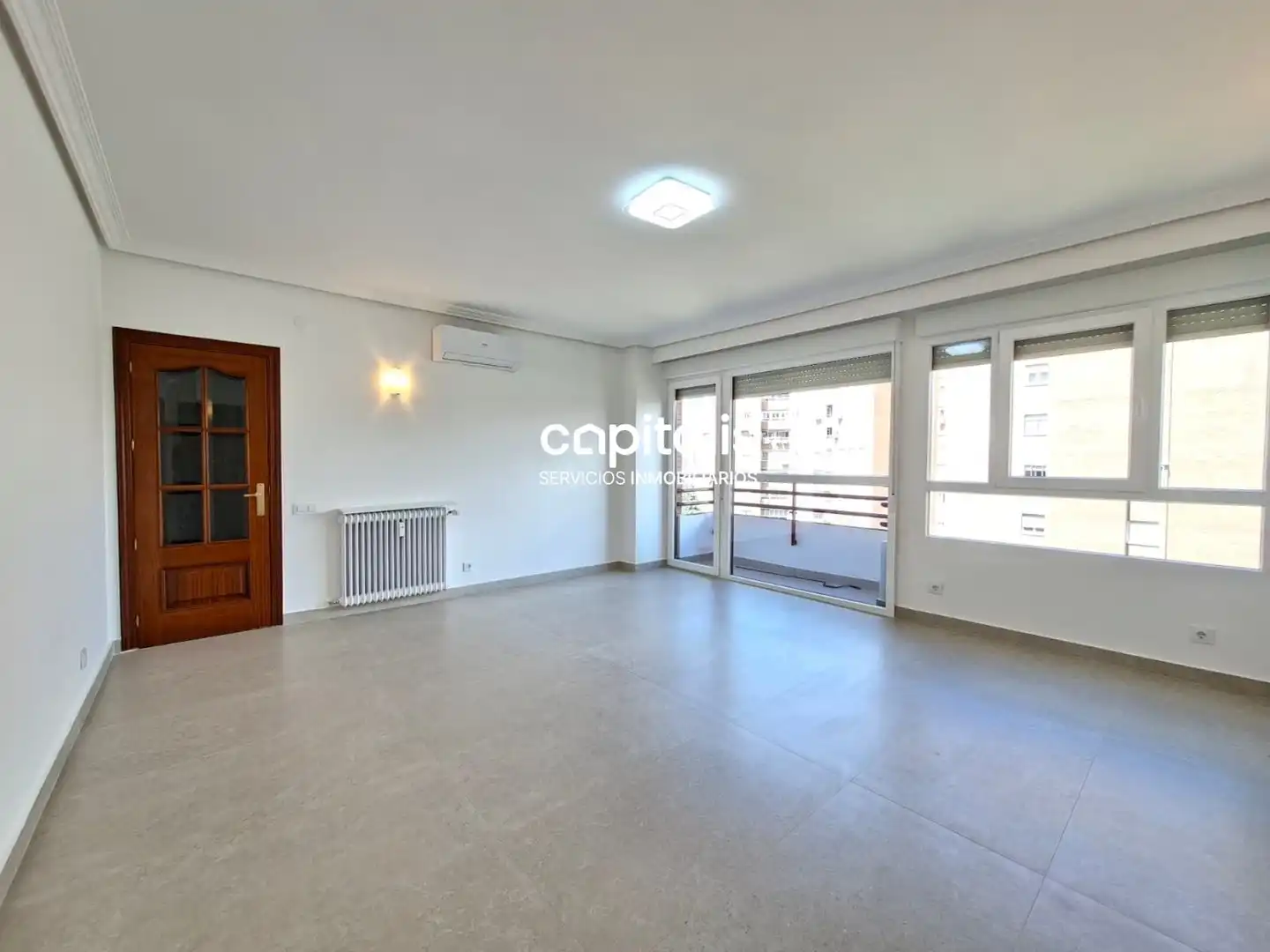 Habitación de Piso de alquiler en  Madrid Capital con Aire acondicionado, Calefacción y Trastero