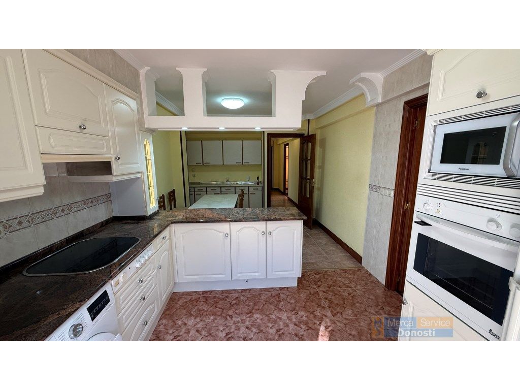 Kitchen of Flat for sale in Pasaia  with Balcony
