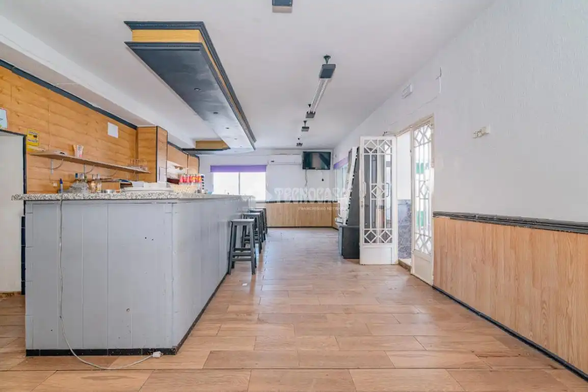 Houses for sale in Loja, Granada