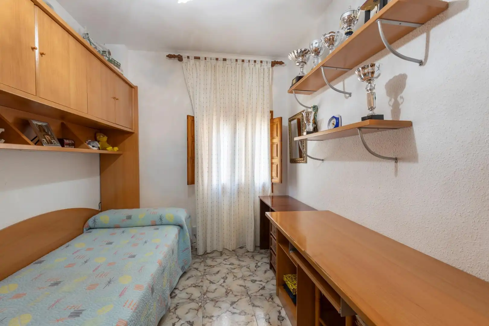 Casa con terraza en venta en Calle Sayena 25, imagen 16