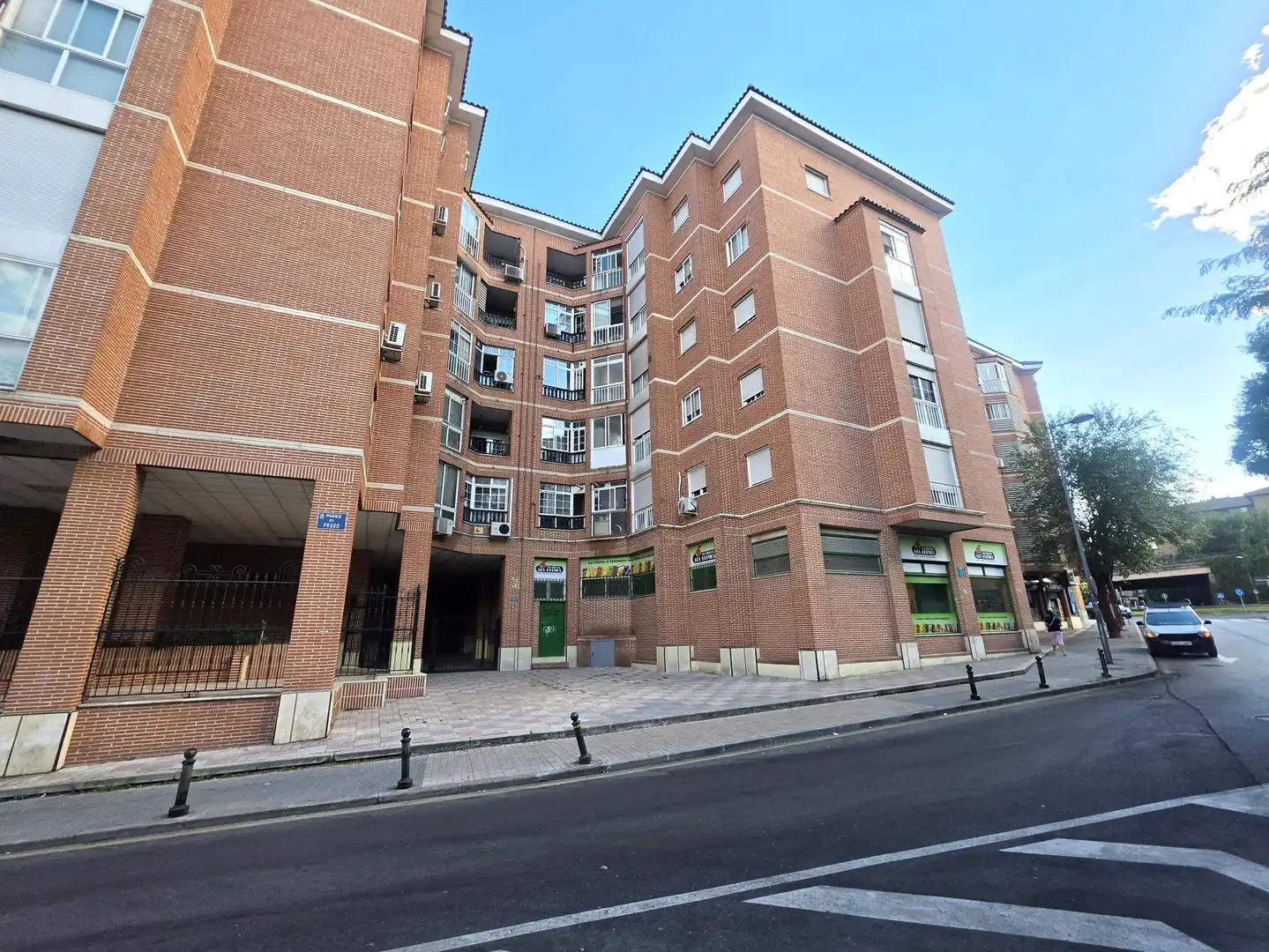 Exterior view of Flat for sale in Valdemoro  with Air Conditioner and Heating