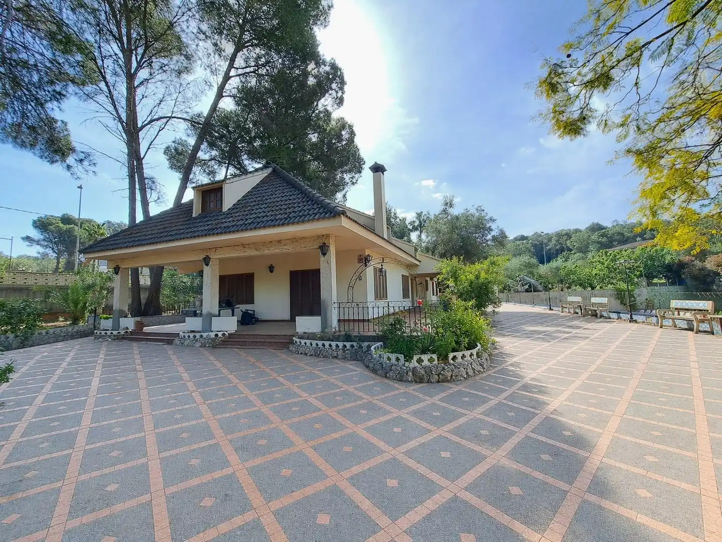 Vista exterior de Casa o chalet en venta en Alzira con Jardín privado y Terraza